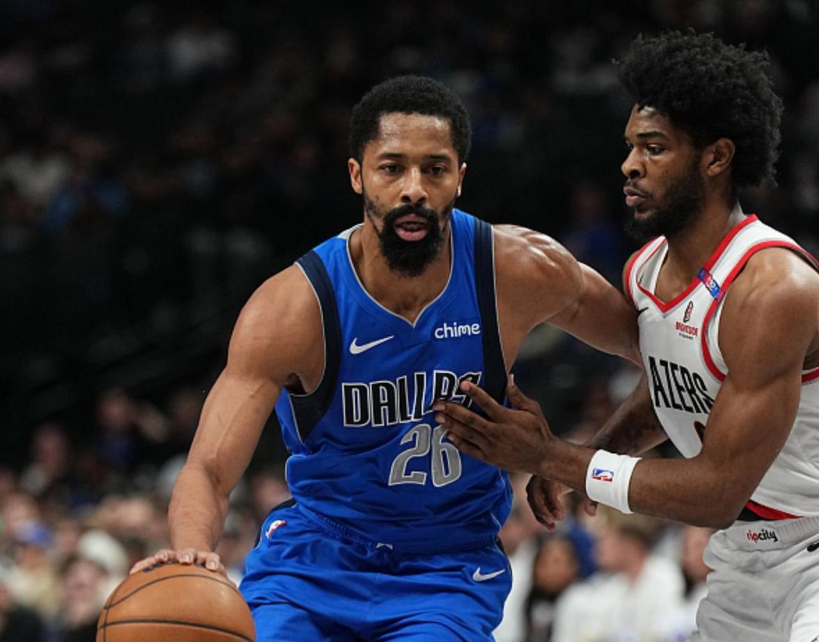 开拓者vs独行侠:利拉德砍35分,开拓者险胜独行侠的简单介绍 开拓者vs独行侠:利拉德砍35分,开拓者险胜独行侠的简单介绍