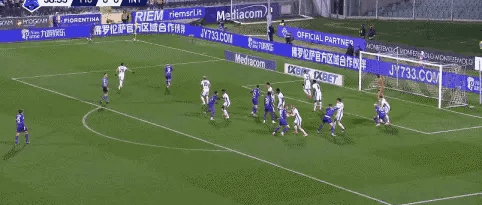 利物浦上演惊险逆袭,击败瓦伦西亚 利物浦上演惊险逆袭,击败瓦伦西亚