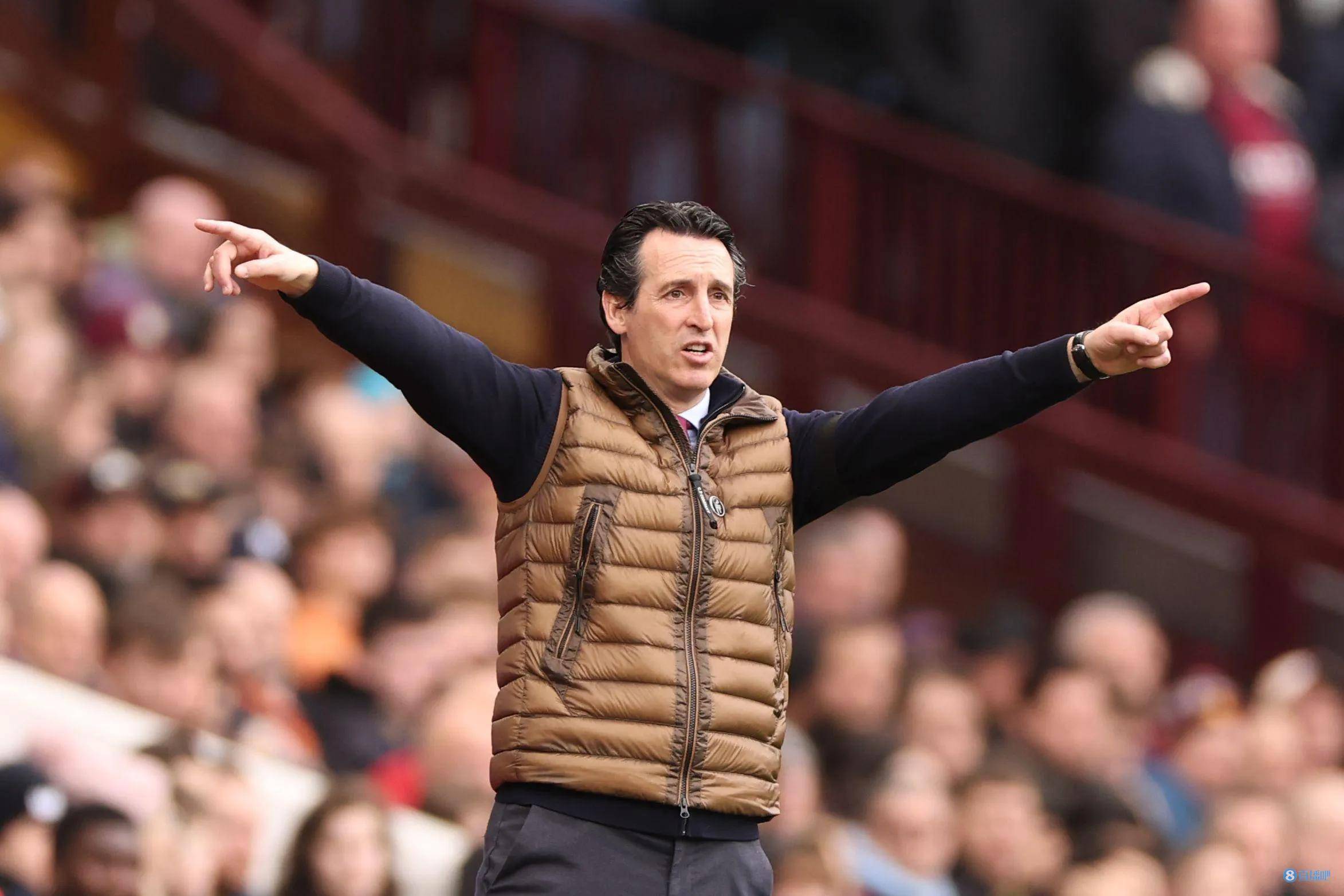 阿斯顿维拉主场告捷,球员表现受球迷赞誉 阿斯顿维拉主场告捷,球员表现受球迷赞誉