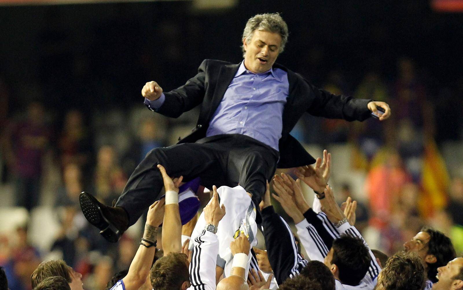 欧预赛黑马退场,卫冕冠军再度登顶 欧预赛黑马退场,卫冕冠军再度登顶