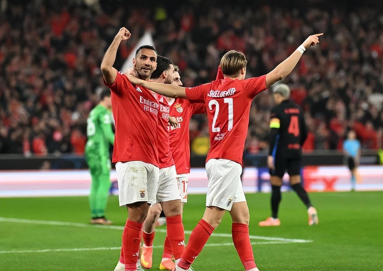 巴萨逆袭尤文，挺进欧冠半决赛