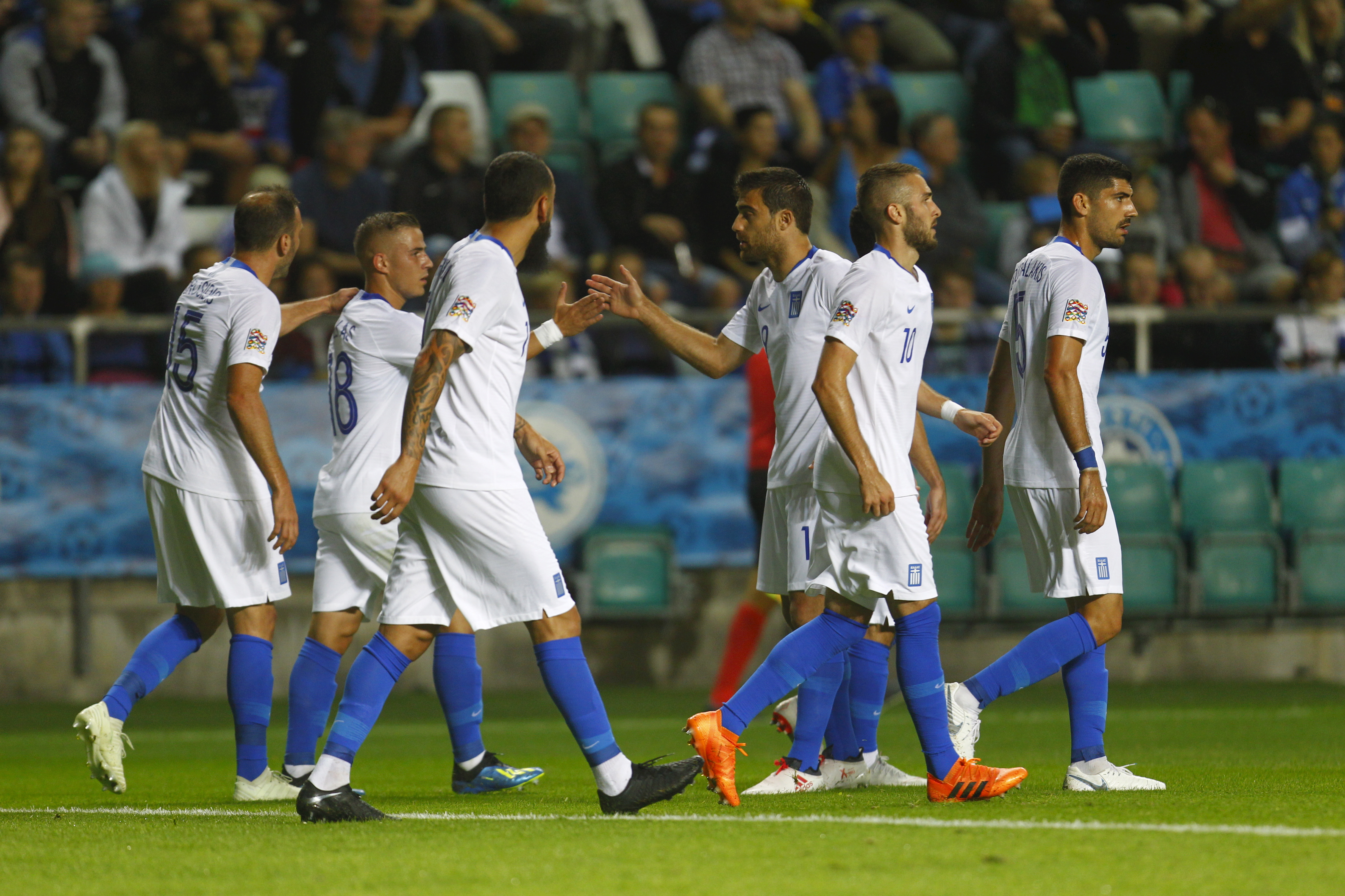 波兰队力压对手,实现欧国联八强突围 波兰队力压对手,实现欧国联八强突围