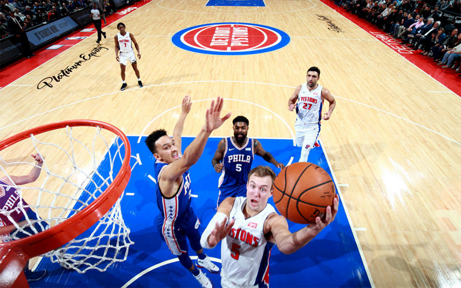 大帝突击,76人主场会师 大帝突击,76人主场会师