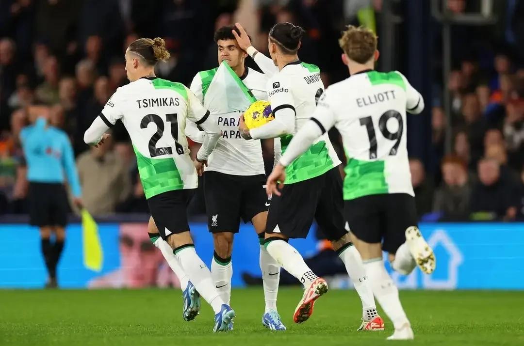 西甲联赛战火重燃，球队实力均衡预计爆发争夺的简单介绍